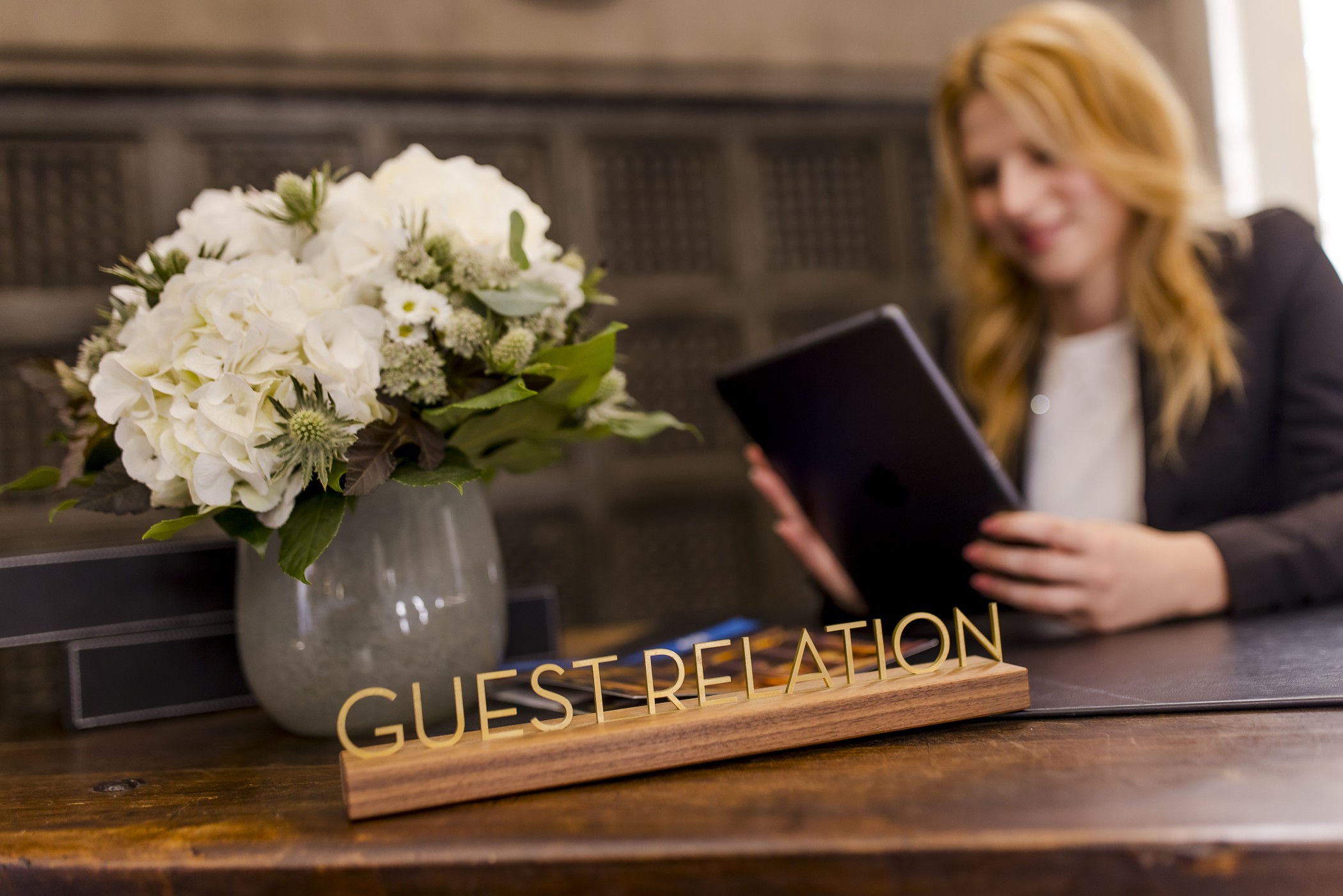 Concierge Service im The Wellem Hotel im Andreas Quartier in Düsseldorf