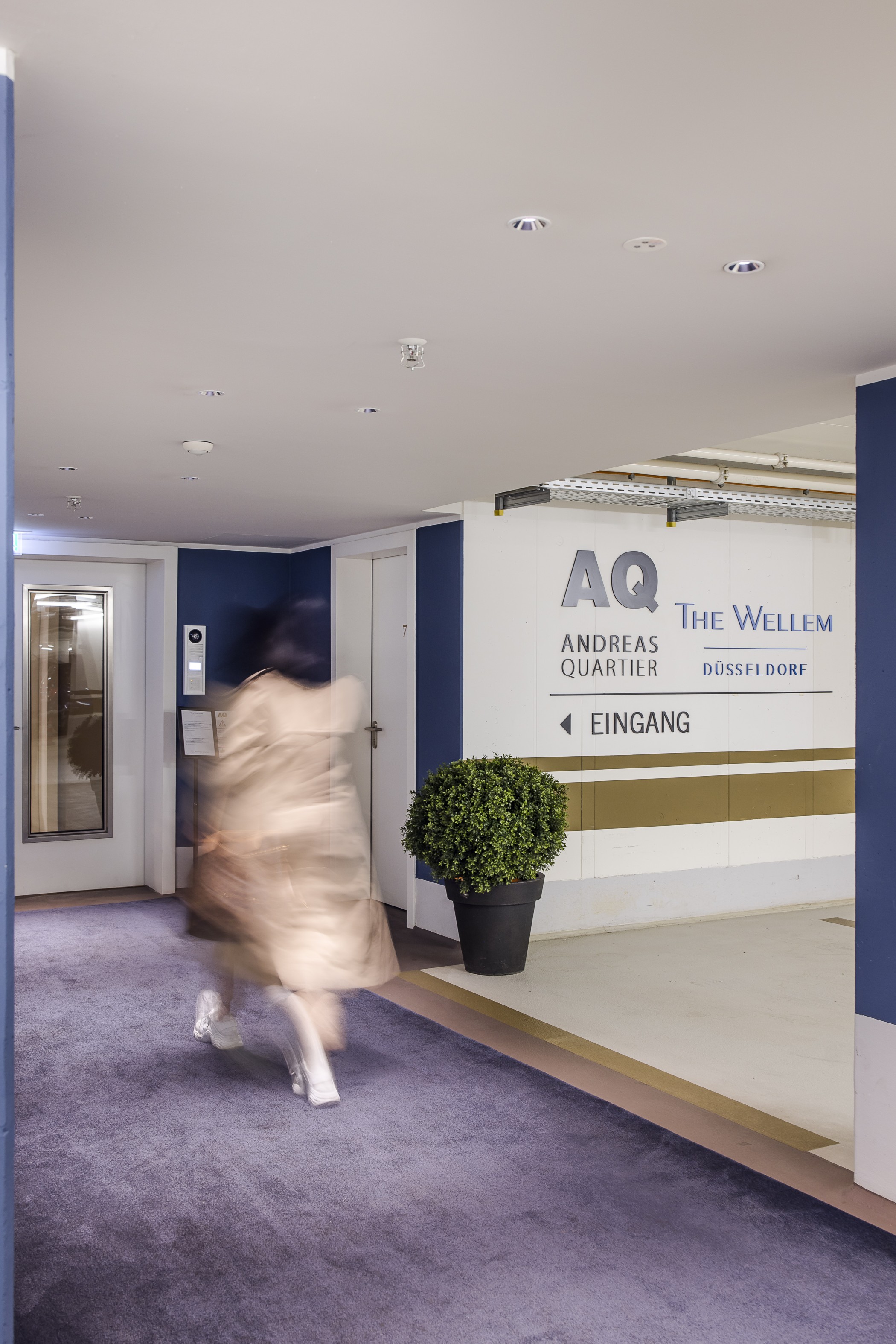 Concierge Service im The Wellem Hotel im Andreas Quartier in Düsseldorf