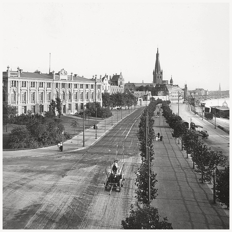 Historisches Bild von der Kunstakademie in Düsseldorf