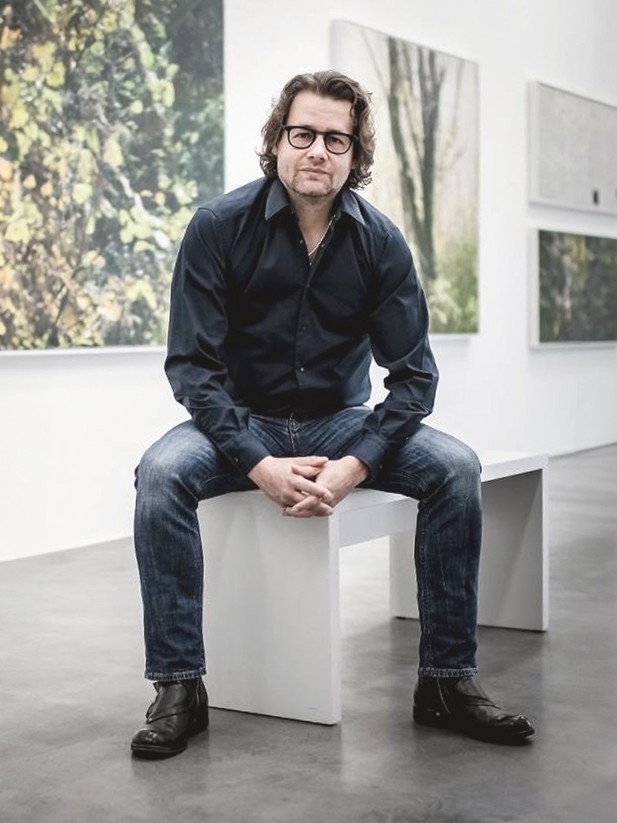 Dirk Geuer als Art Concierge im The Wellem Hotel im Andreas Quartier in Düsseldorf