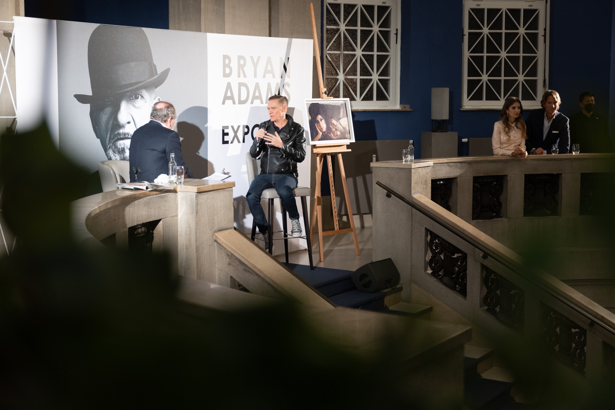 Bryan Adams auf einem Event in der Halle des The Wellem Hotel im Andreas Quartier in Düsseldorf