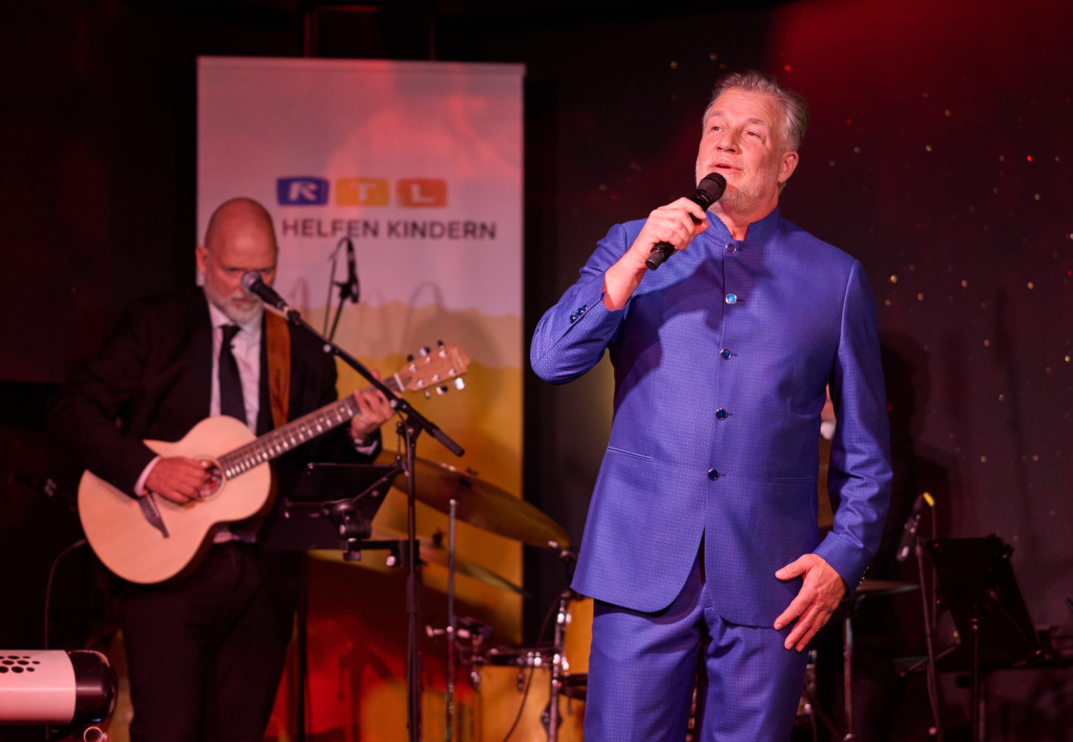 Sänger beim CCCC Event im Andreas Quartier im Stateroom