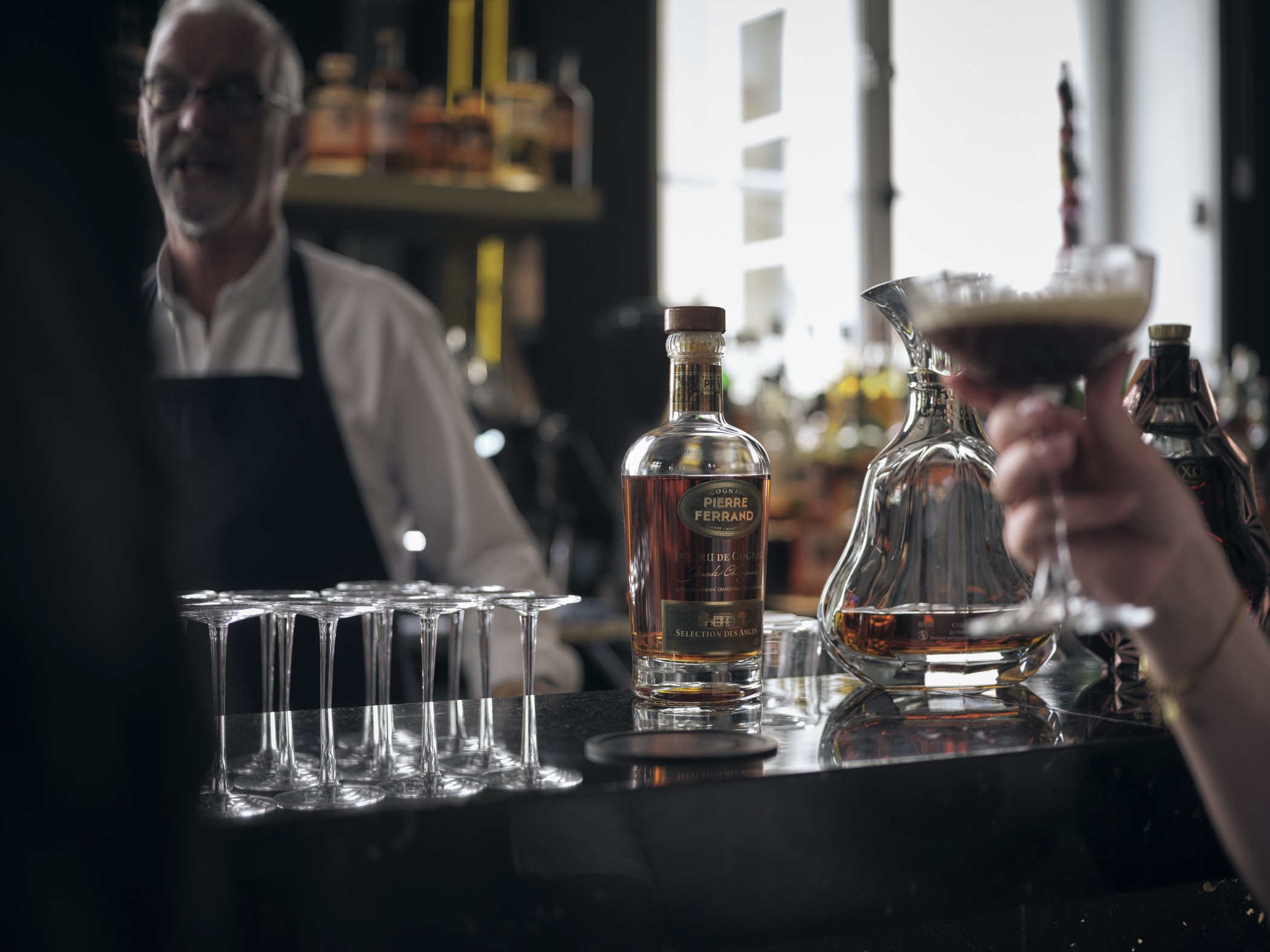 Espresso Martini in der The Wellem Bar im The Wellem Hotel im Andreas Quartier in Düsseldorf