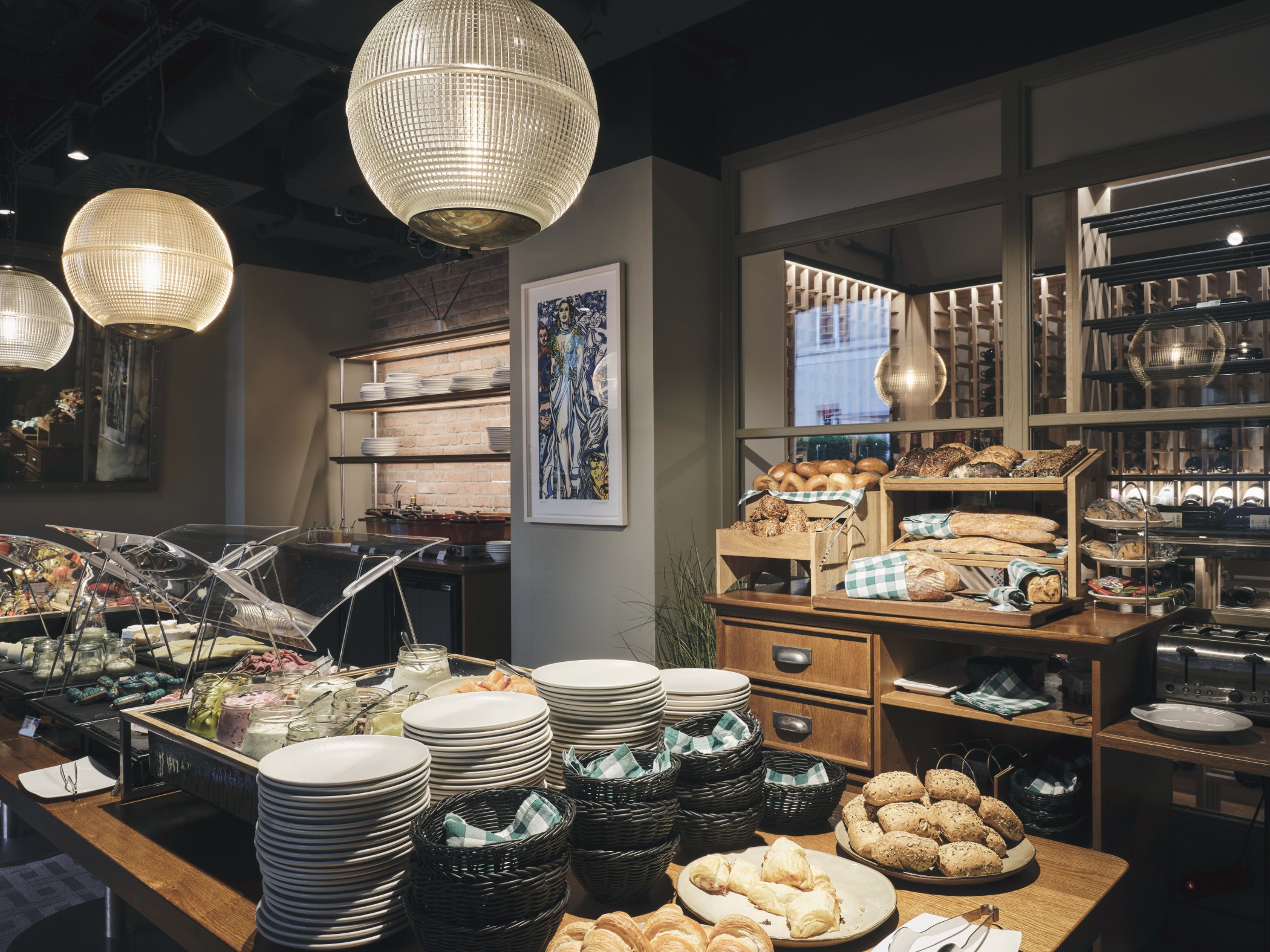 Italienisches Buffet im Restaurant Pitti im Andreas Quartier in Düsseldorf