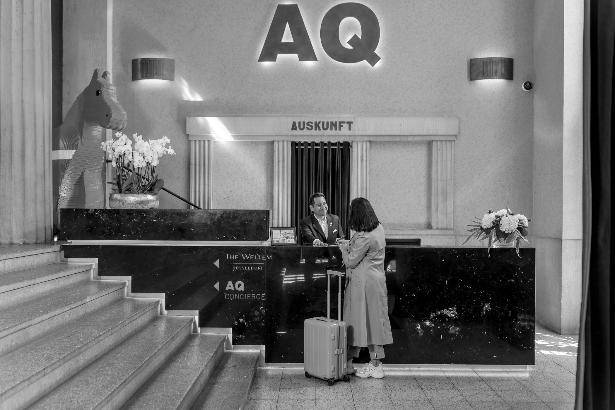 Empfangsbereich im Andreas Quartier THE WELLEM Hotel in Düsseldorf