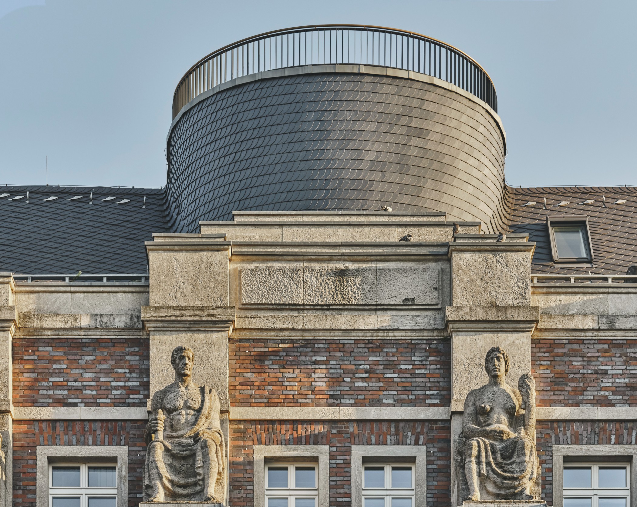 Rotunde auf dem Andreas Quartier im The WELLEM Hotel