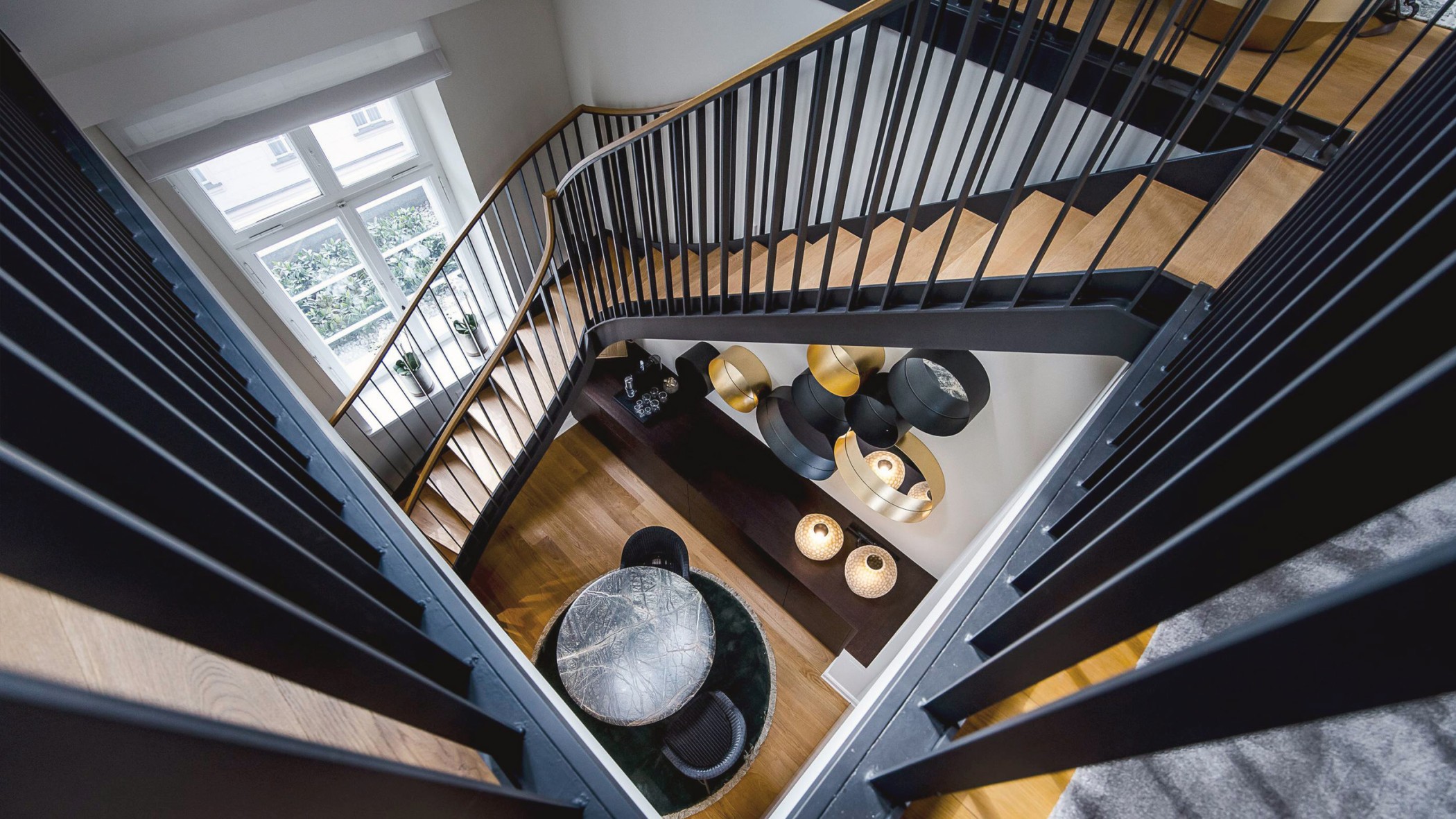 Treppenaufgang einer Unique Residence im Andreas Quartier in Düsseldorf