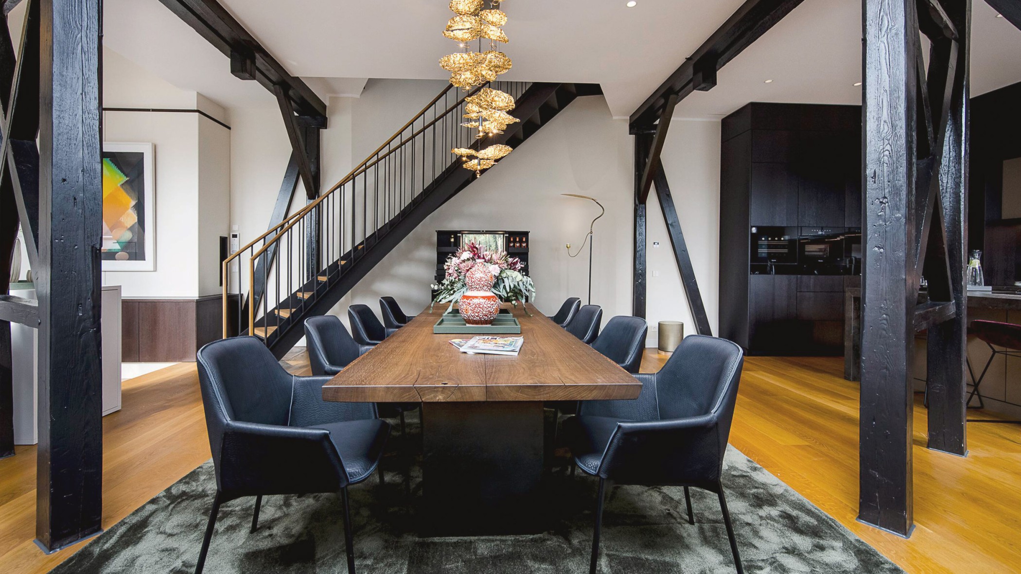 Esszimmer einer Unique Residence im Andreas Quartier in Düsseldorf