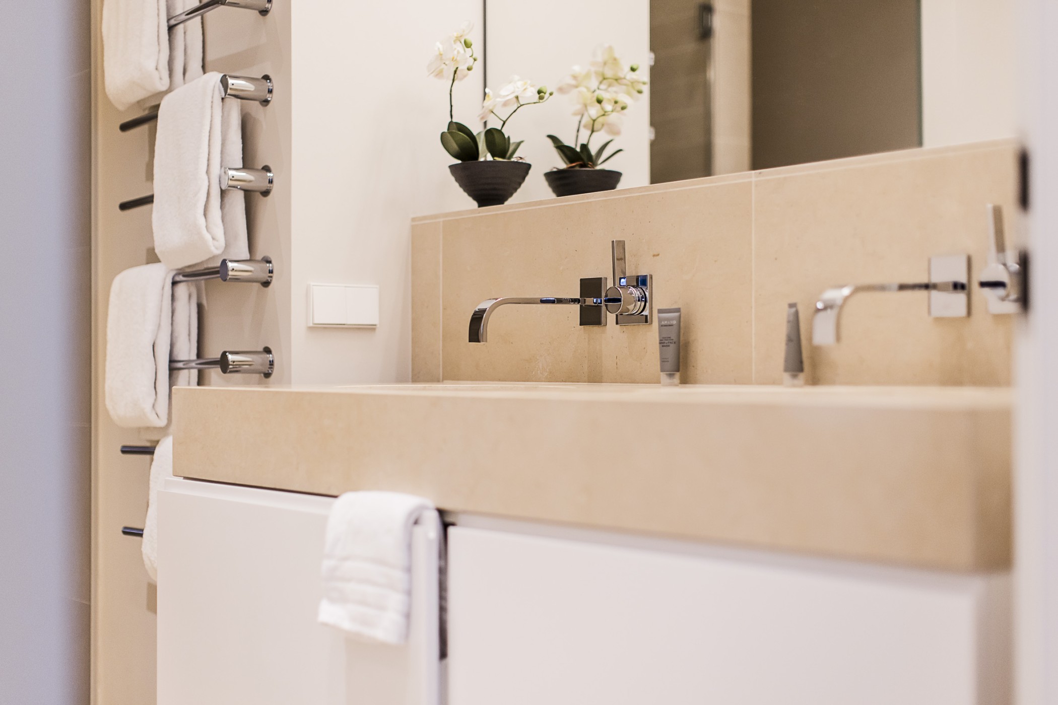 The Wellem Residences Serviced Apartment Badezimmer