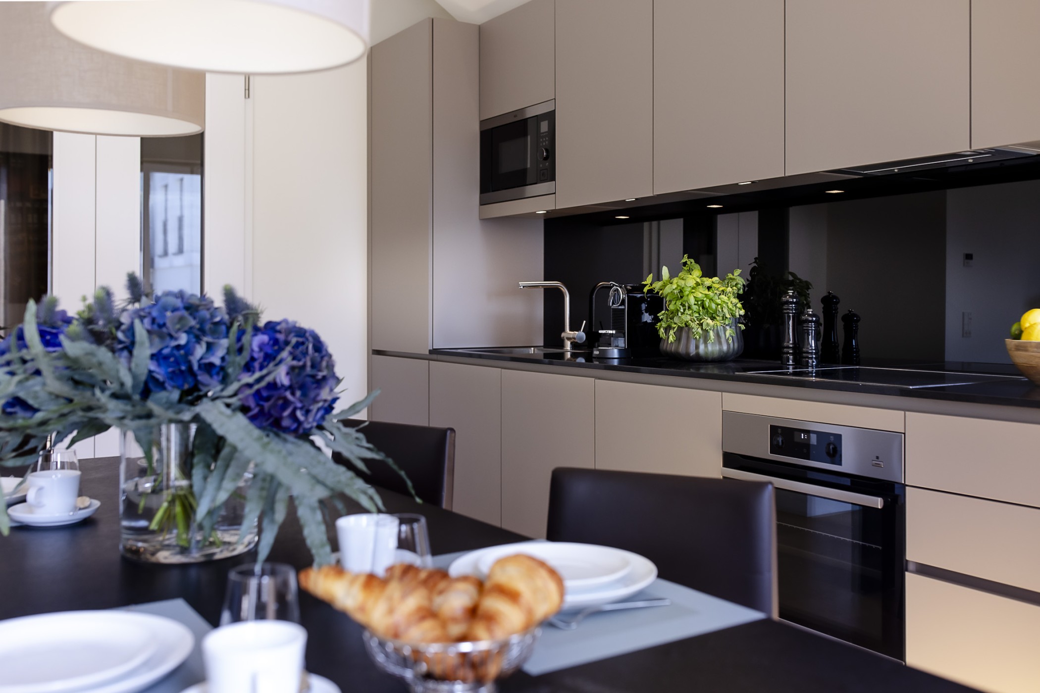 The Wellem Residences Serviced Apartment Küchenbereich
