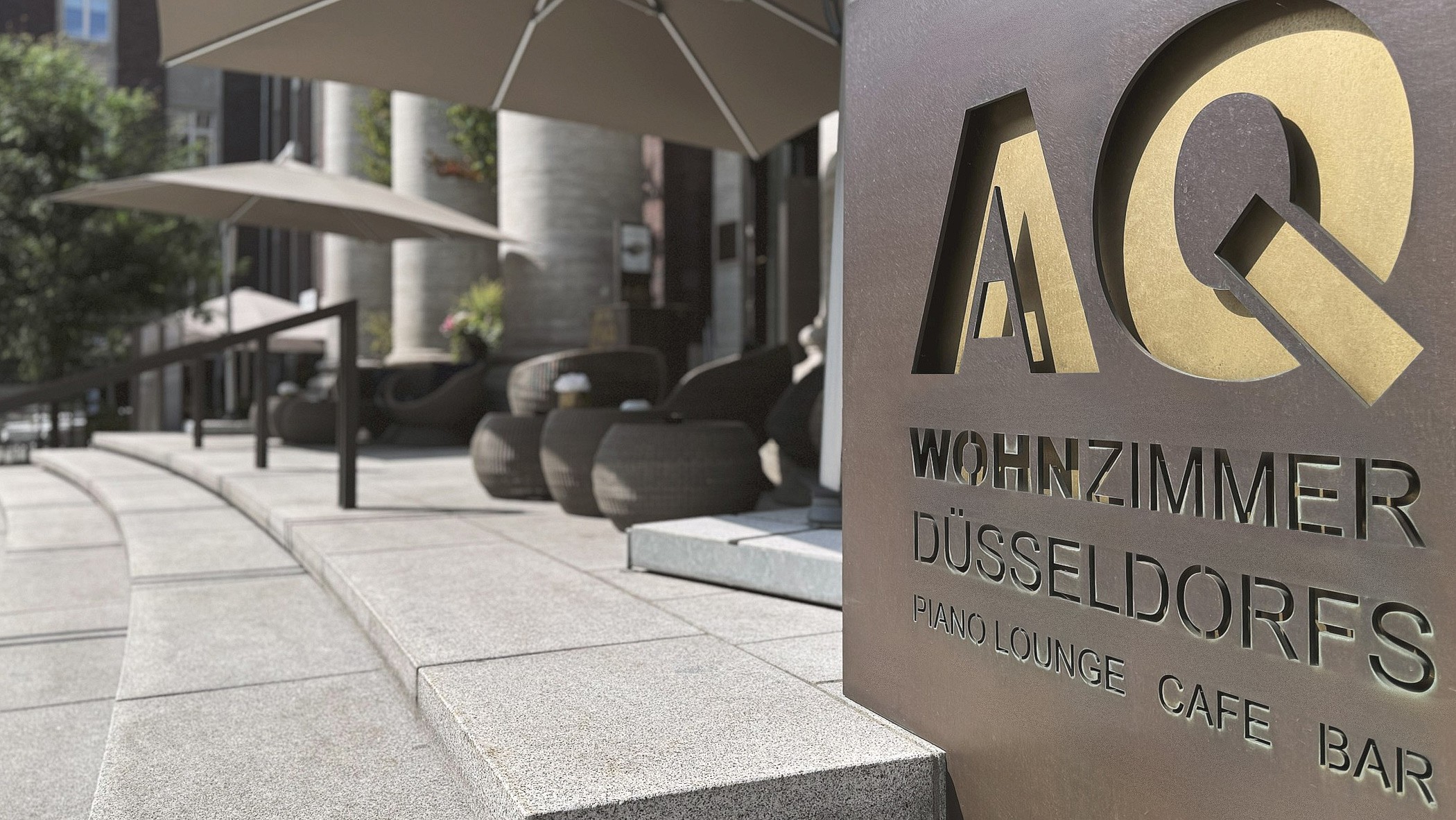 Eingang im The Wellem Hotel im Wohnzimmer Düsseldorfs